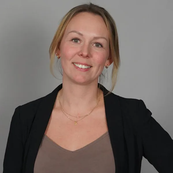 nina-christiansson-600x600A Nina Christiansson